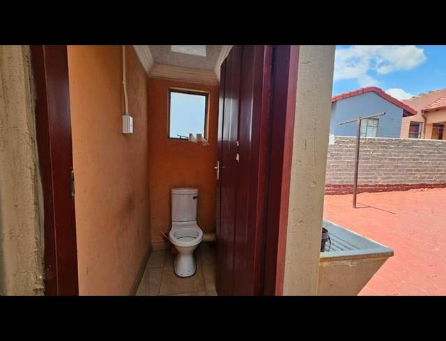 4 BEDROOM HOUSE FOR SALE IN ATTERIDGEVILLE